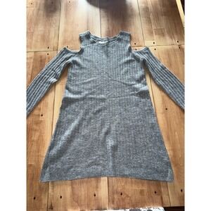 Maurices Gray Ribbed Cold Shoulder‎ Sweater Dress Size Medium